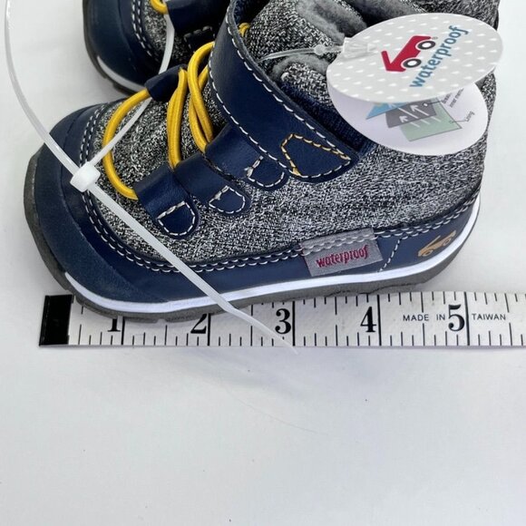 See Kai Run Sam Waterproof Boots size 4 in Navy & Gray - Picture 14 of 14